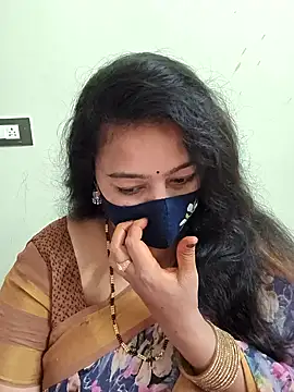 neelu-hoty online show from March 25, 2026, 8:35 am