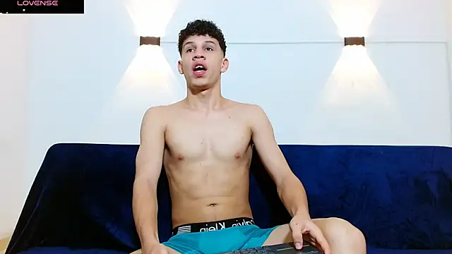 jeff ross online show from November 8, 2025, 10:52 am