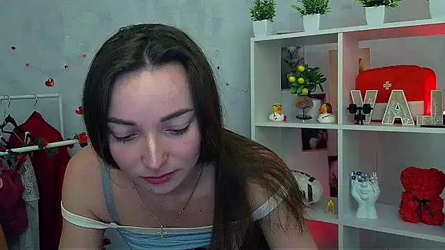  Barbie Kiss  online show from February 18, 2026, 5:31 pm