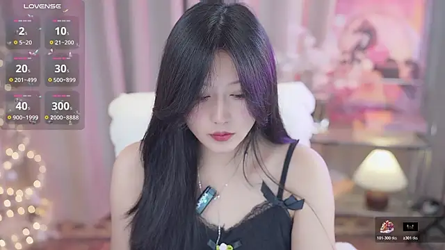 Snapshot of YINGTao-168 chatting on October 27, 2025, 12:28 pm YINGTao-168 online show from October 27, 2025, 12:28 pm