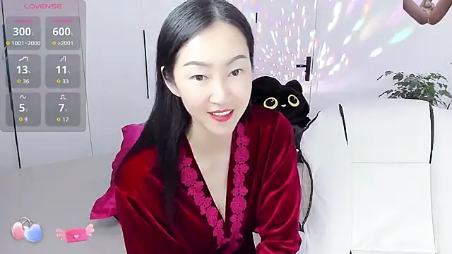 paopao-a online show from December 16, 2025, 3:38 pm