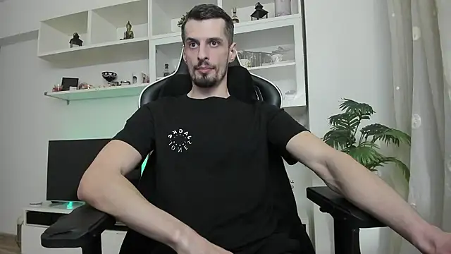 ToddClaytonn online show from March 19, 2026, 12:21 am