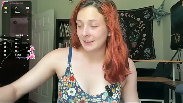 Aria Fields online show from June 1, 2026, 6:07 pm