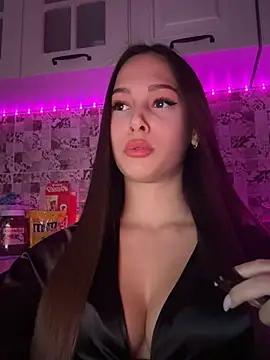 EricaWalls online show from March 3, 2025, 4:15 pm