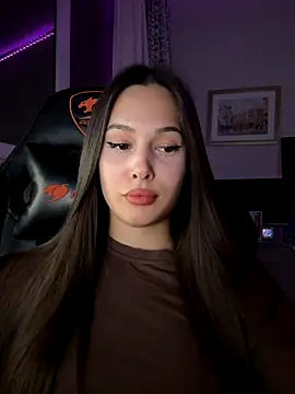 EricaWalls online show from November 26, 2025, 9:04 pm