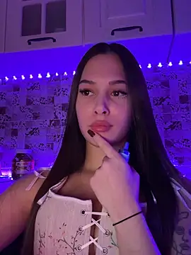 EricaWalls online show from February 4, 2025, 10:02 pm