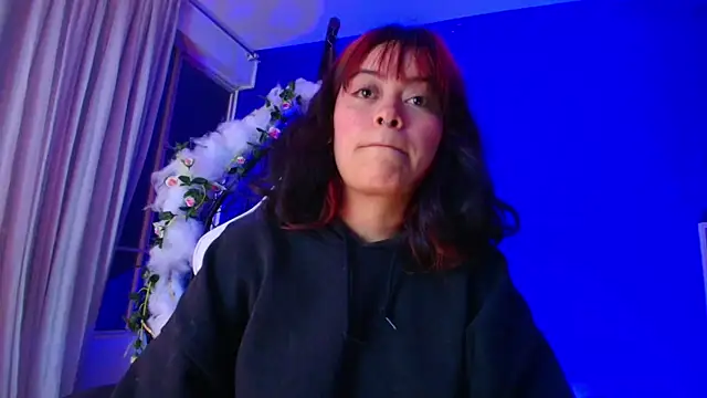 vanelope11 online show from March 2, 2026, 7:15 am