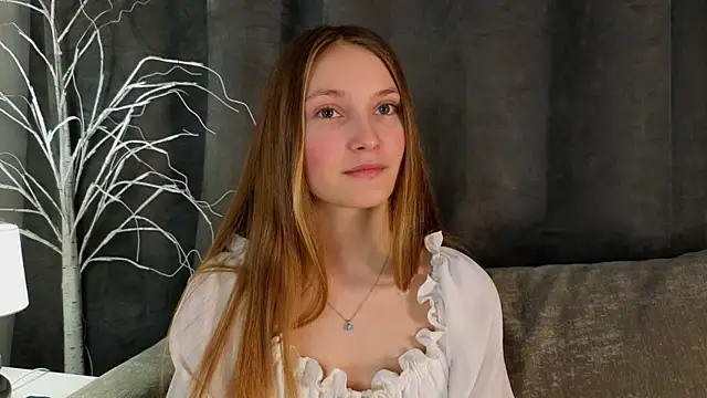 MonaEldon online show from January 18, 2025, 1:08 am