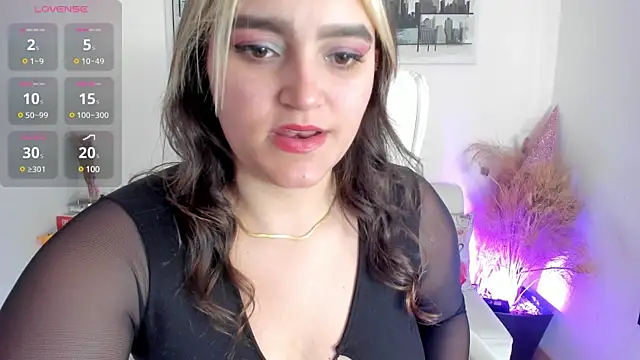 Snapshot of katy_giil chatting on March 11, 2025, 7:36 pm katy giil online show from March 11, 2025, 7:36 pm