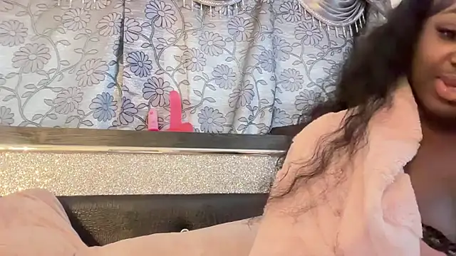 londonsfantasy online show from November 3, 2025, 2:20 pm