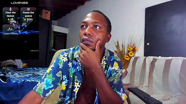 black  diiamond online show from October 11, 2025, 1:34 pm