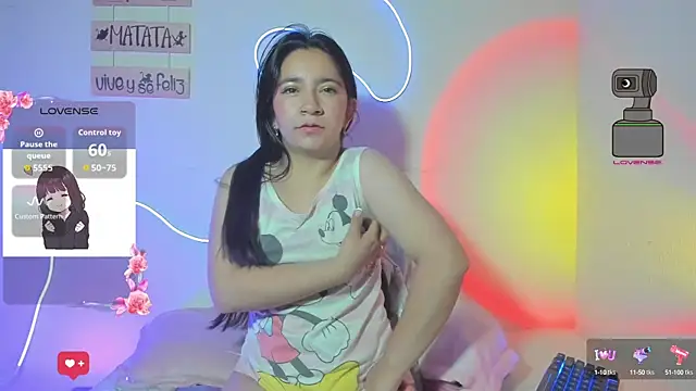 litle mily  online show from September 9, 2025, 10:57 am