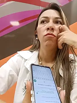 rachellboom online show from January 31, 2025, 7:40 pm