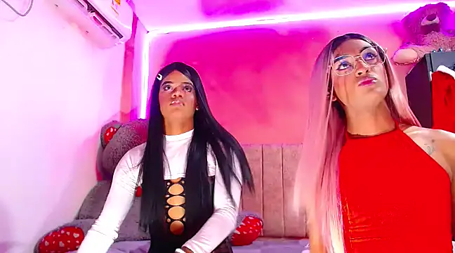 vanessa nauthygirls online show from December 10, 2024, 7:22 pm