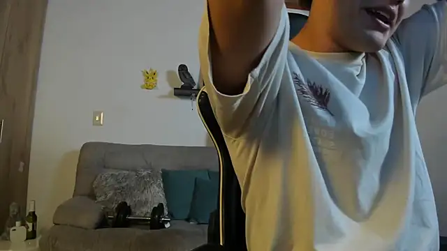 julian wallace online show from November 6, 2025, 2:37 am