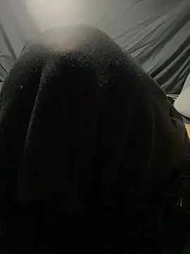 BigMac1596 online show from December 19, 2025, 12:40 pm