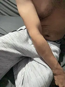 BigMac1596 online show from December 18, 2025, 11:25 am