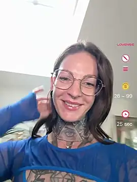 BrownieyQueen online show from May 18, 2026, 4:45 pm