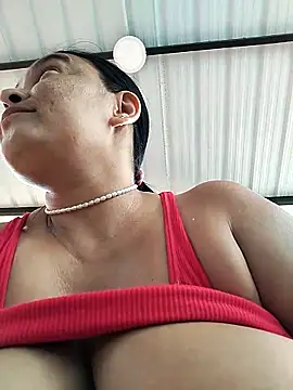 Horny-Mommy-Dirty online show from March 7, 2026, 2:33 pm