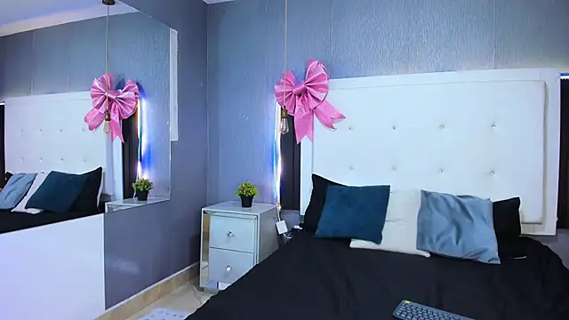 Clarigil online show from November 29, 2025, 10:32 pm