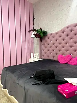 GabrielaLugo online show from December 22, 2025, 12:05 pm