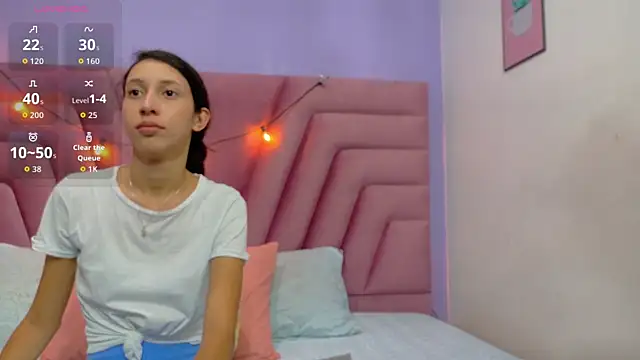 Snapshot of Beautifulskinny18 chatting on January 11, 2026, 7:54 pm Beautifulskinny18 online show from January 11, 2026, 7:54 pm