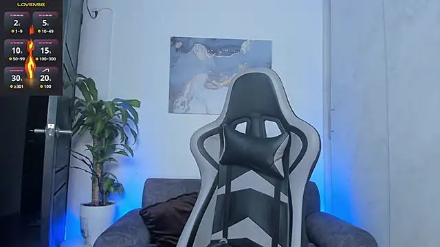 Yeiko Romero  online show from October 9, 2025, 8:04 am