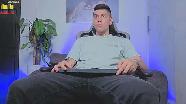 Yeiko Romero  online show from April 12, 2026, 9:34 am