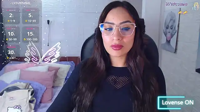 Paulina 627 online show from April 15, 2026, 2:43 pm