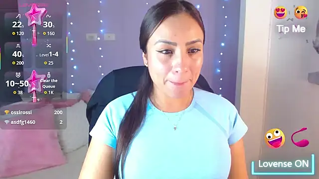 Paulina 627 online show from November 6, 2025, 2:43 pm