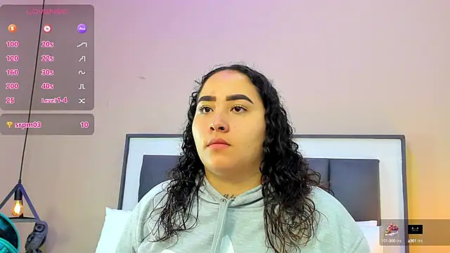 Snapshot of Ayla_martinez chatting on September 19, 2025, 2:04 am Ayla martinez online show from September 19, 2025, 2:04 am