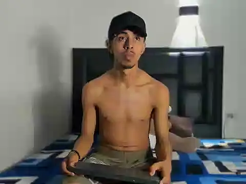 Snapshot of RyanRizzo chatting on October 15, 2025, 12:42 am RyanRizzo online show from October 15, 2025, 12:42 am