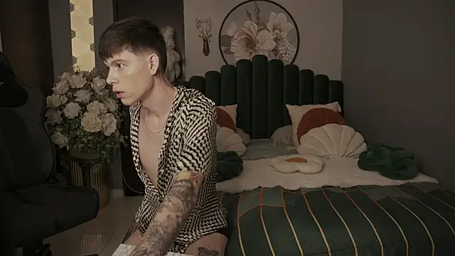 IsmaelRichardson online show from March 23, 2025, 1:31 am