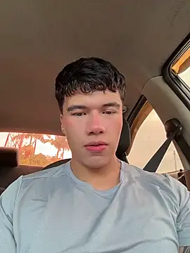 Snapshot of Logan_smith1 chatting on July 25, 2026, 3:29 pm Logan smith1 online show from July 25, 2026, 3:29 pm