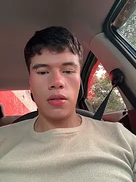 Snapshot of Logan_smith1 chatting on July 18, 2026, 8:28 pm Logan smith1 online show from July 18, 2026, 8:28 pm