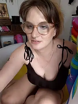Snapshot of PrincesseMalicia chatting on July 7, 2026, 1:58 pm PrincesseMalicia online show from July 7, 2026, 1:58 pm