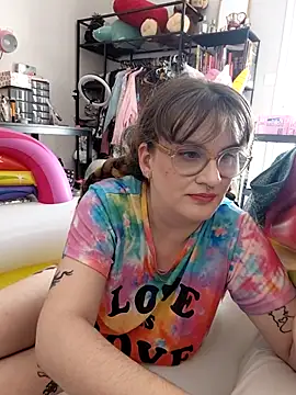 Snapshot of PrincesseMalicia chatting on July 9, 2026, 1:43 pm PrincesseMalicia online show from July 9, 2026, 1:43 pm