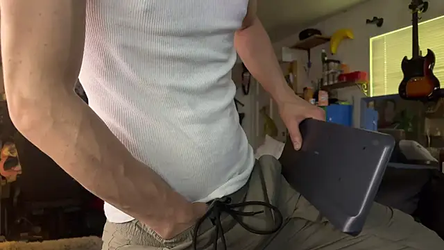 deadpi online show from April 21, 2026, 11:00 pm