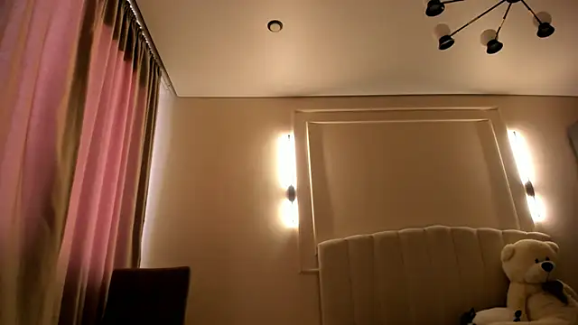 Snapshot of Jekky_ice chatting on February 19, 2026, 5:26 am Jekky ice online show from February 19, 2026, 5:26 am