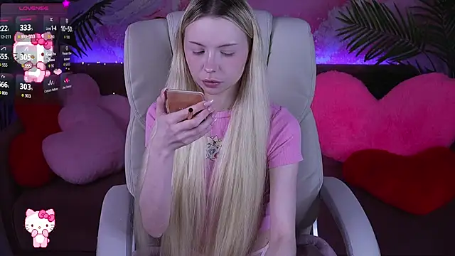 EviStar online show from February 21, 2026, 7:43 am