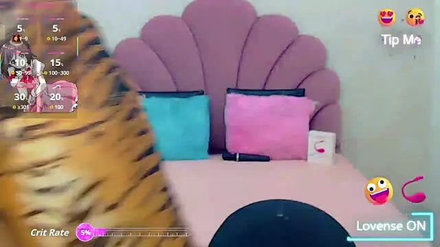 briana sex32 online show from October 12, 2025, 3:08 am