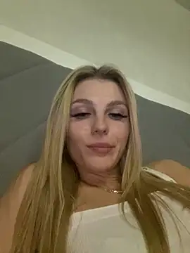 Liya my online show from October 27, 2025, 3:57 pm