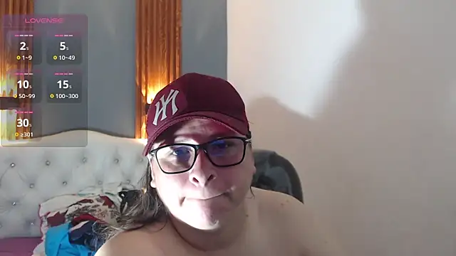 Snapshot of katty_femdom chatting on February 8, 2026, 9:51 am katty femdom online show from February 8, 2026, 9:51 am