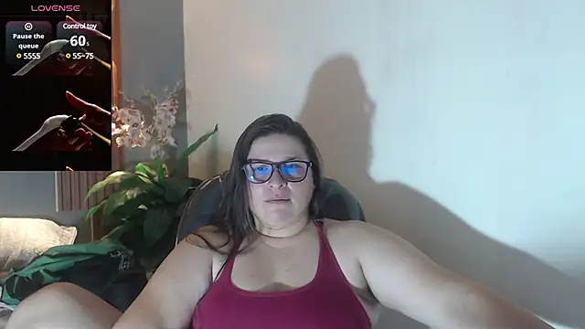 Snapshot of katty_femdom chatting on March 16, 2025, 12:44 pm katty femdom online show from March 16, 2025, 12:44 pm