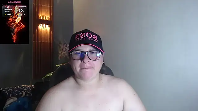 Snapshot of katty_femdom chatting on September 25, 2025, 12:44 pm katty femdom online show from September 25, 2025, 12:44 pm