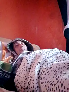 Fabiocapao01 online show from December 4, 2024, 5:38 pm