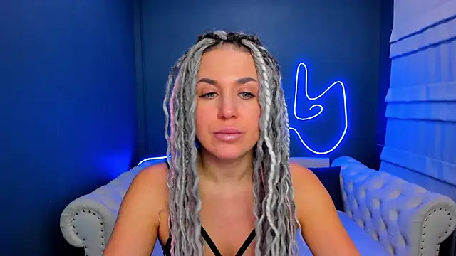 rock n roxy online show from February 6, 2026, 1:23 am