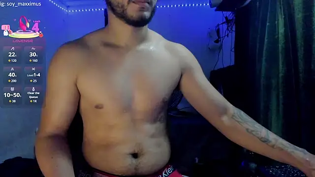 Snapshot of maxximus_100 chatting on April 13, 2026, 6:17 am maxximus 100 online show from April 13, 2026, 6:17 am