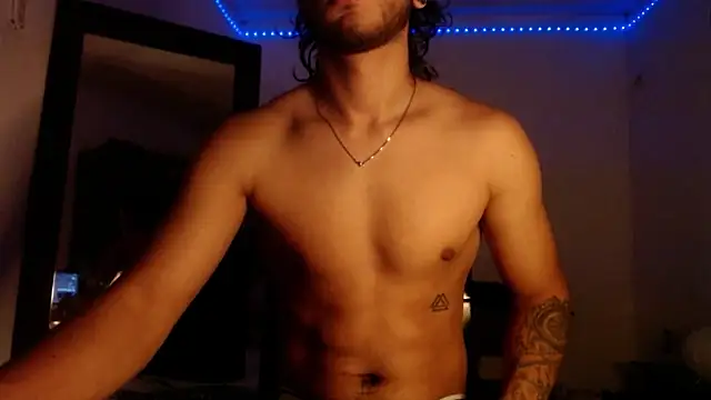 maxximus 100 online show from January 24, 2025, 8:53 pm