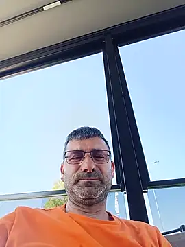 kariilalit online show from June 3, 2026, 7:42 am